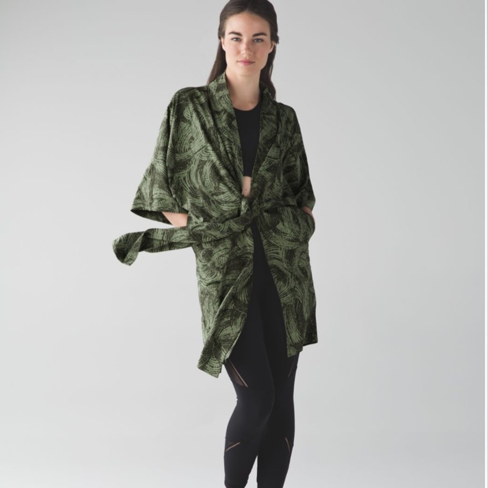 Lululemon Yoga Haven Kimono